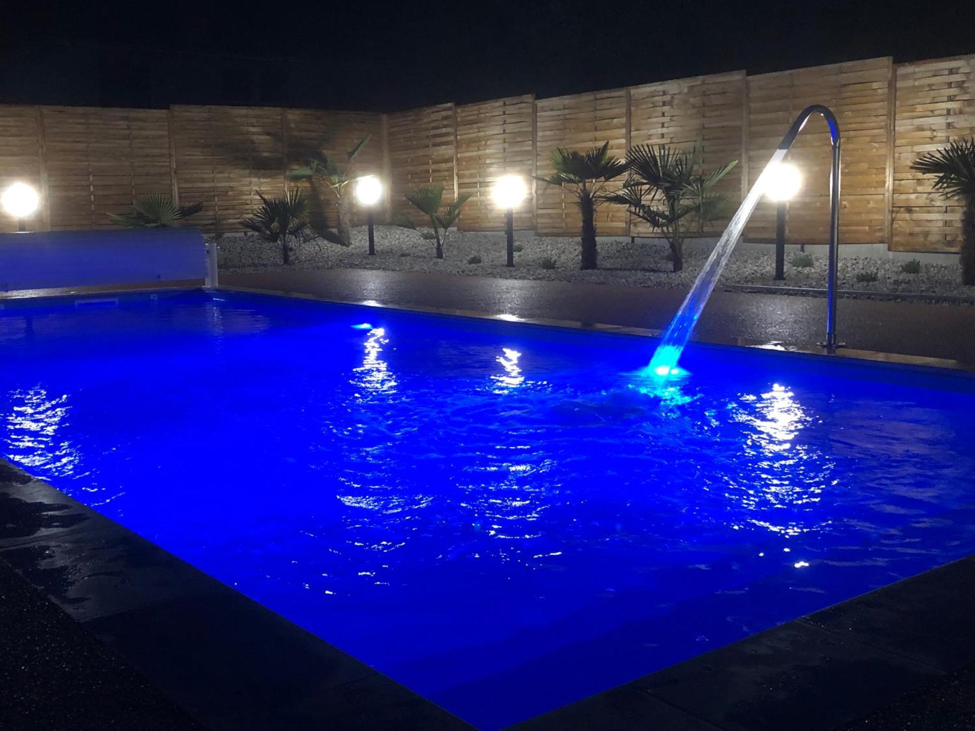 Brit Hotel Brive La Gaillarde - Restaurant La Limousine Малемор Екстериор снимка